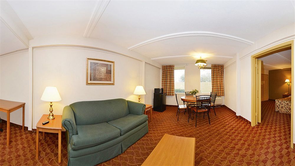 Spanish Trace Inn Athens Eksteriør bilde