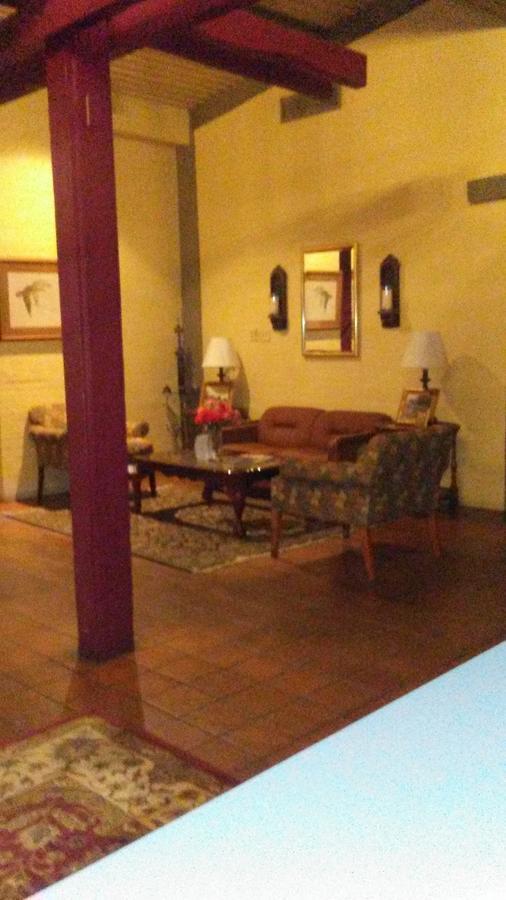 Spanish Trace Inn Athens Eksteriør bilde