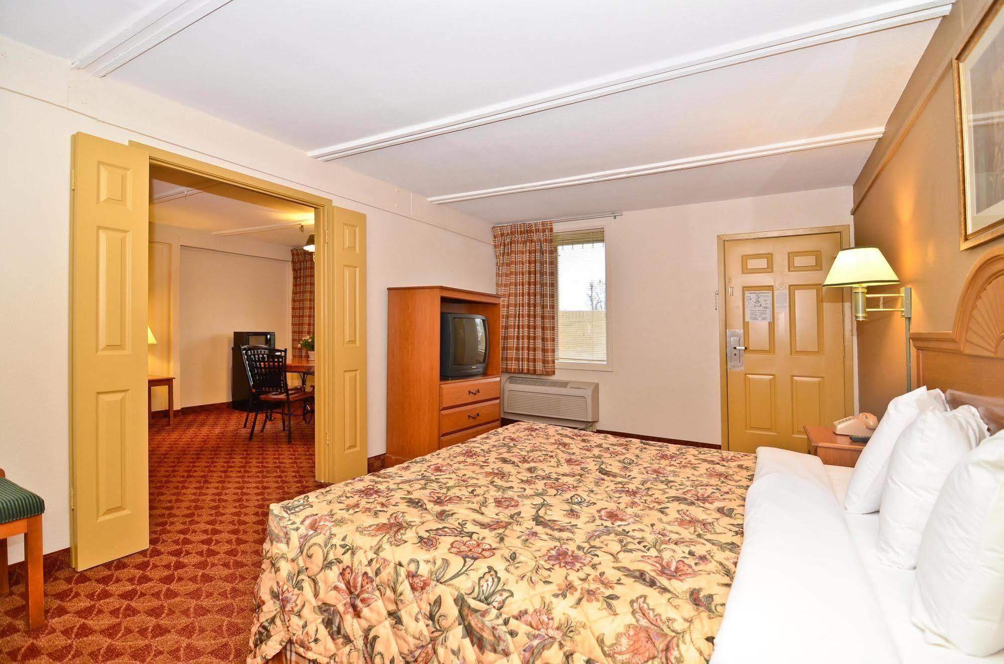 Spanish Trace Inn Athens Eksteriør bilde