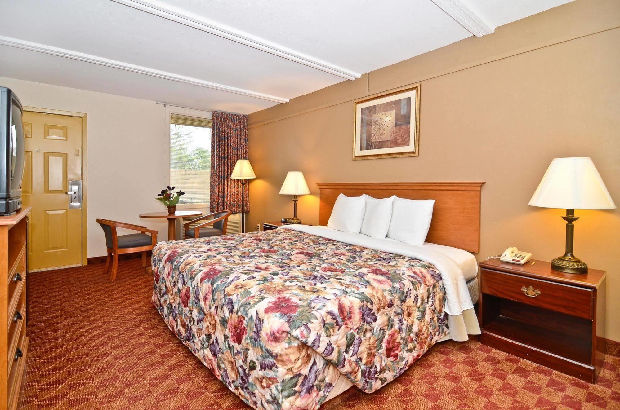 Spanish Trace Inn Athens Eksteriør bilde